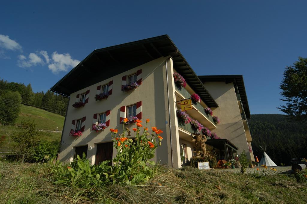 Jufa St. Martin Hotel Sankt Martin am Tennengebirge Luaran gambar